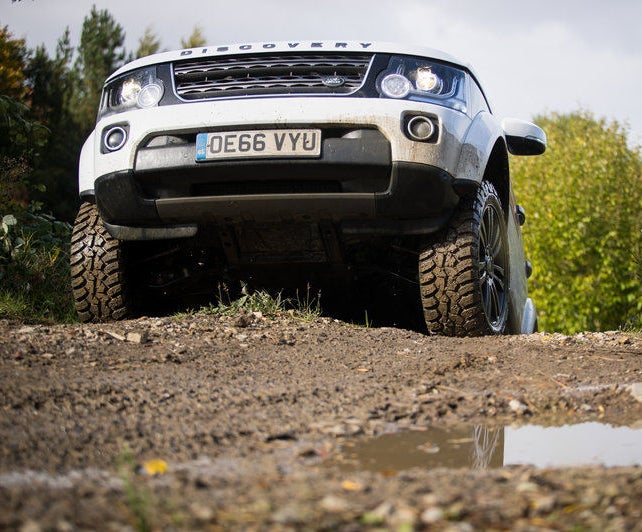UK Offroad event 4 Car in snow